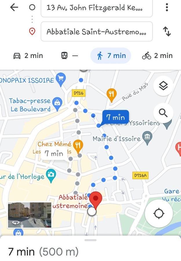 Appartement F2 Centre-Ville Issoire Avec Jolie Vue Exterior photo